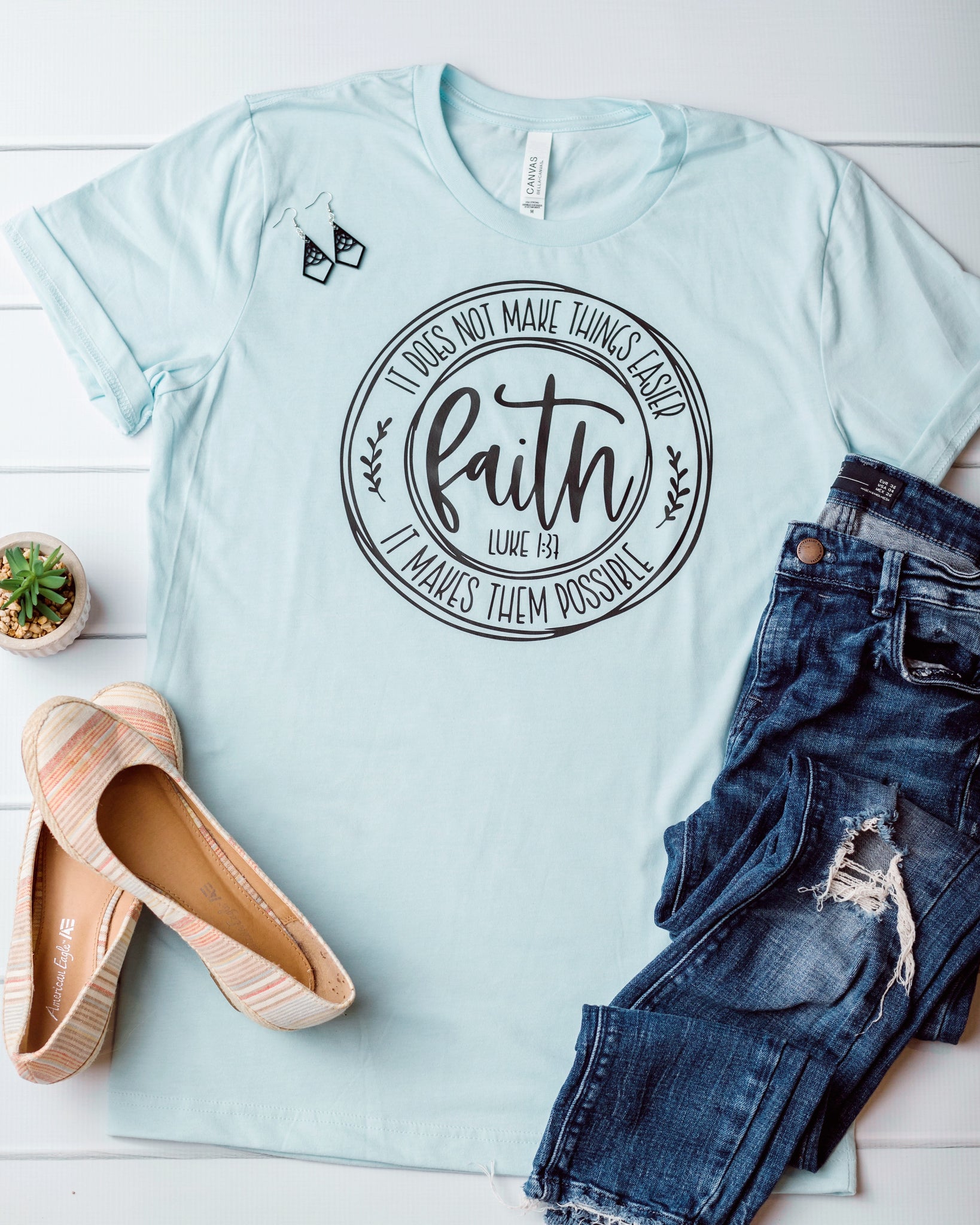 Faith Graphic Tee