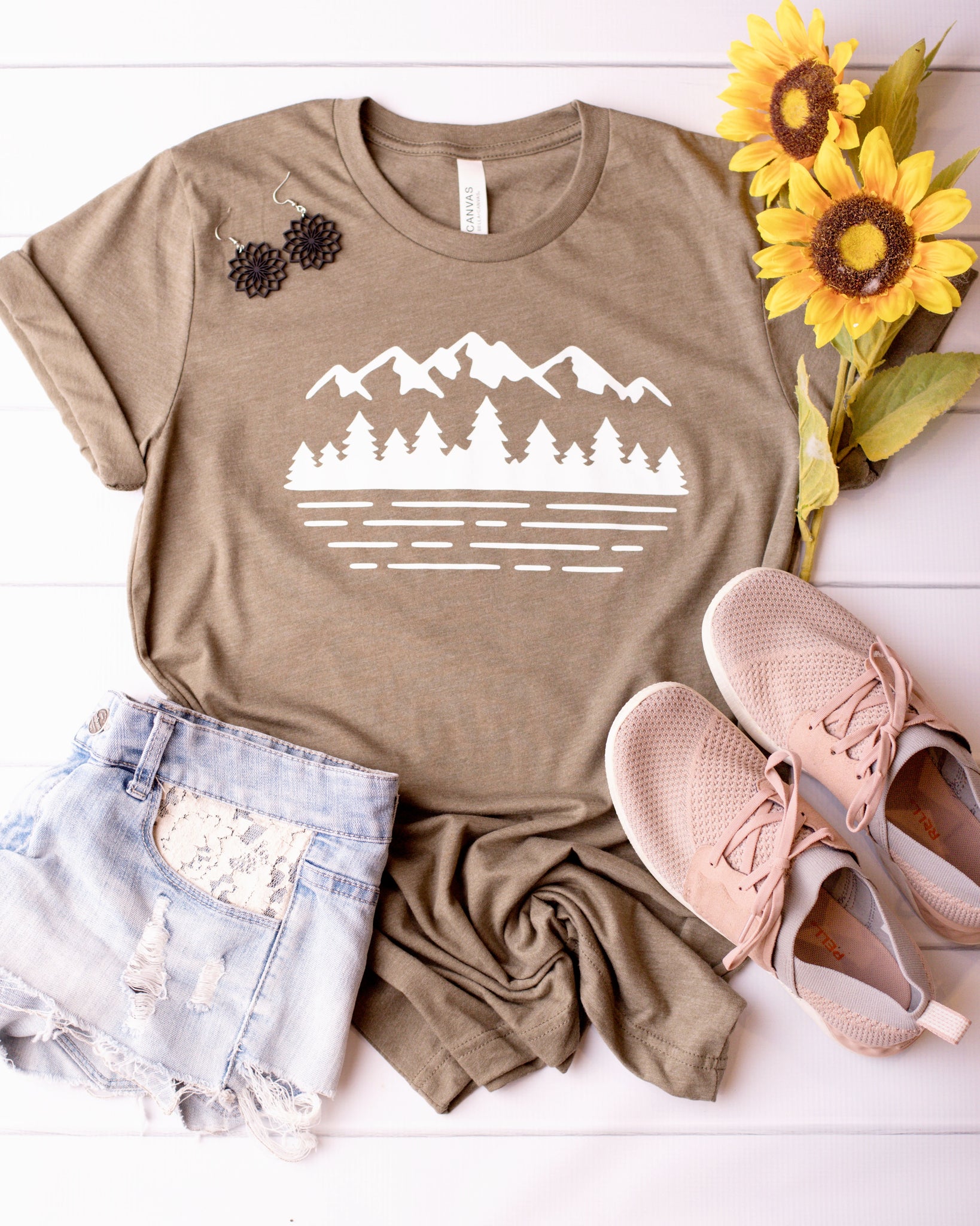 Mountain Graphic Tee